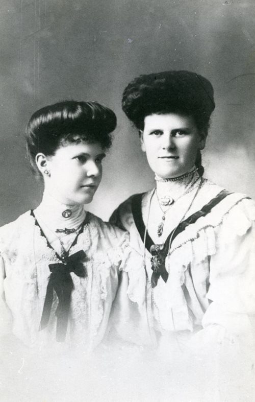 black and white picture of the portrait of two ladies in the 19 hundrets